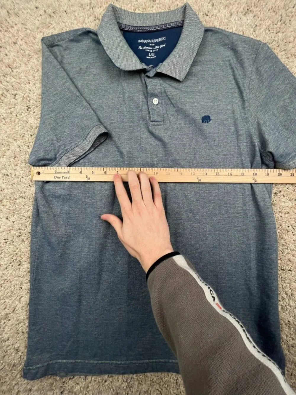 Banana Republic Polo Men's Large Gray Blue Short Sleeve Shirt w Logo Cotton